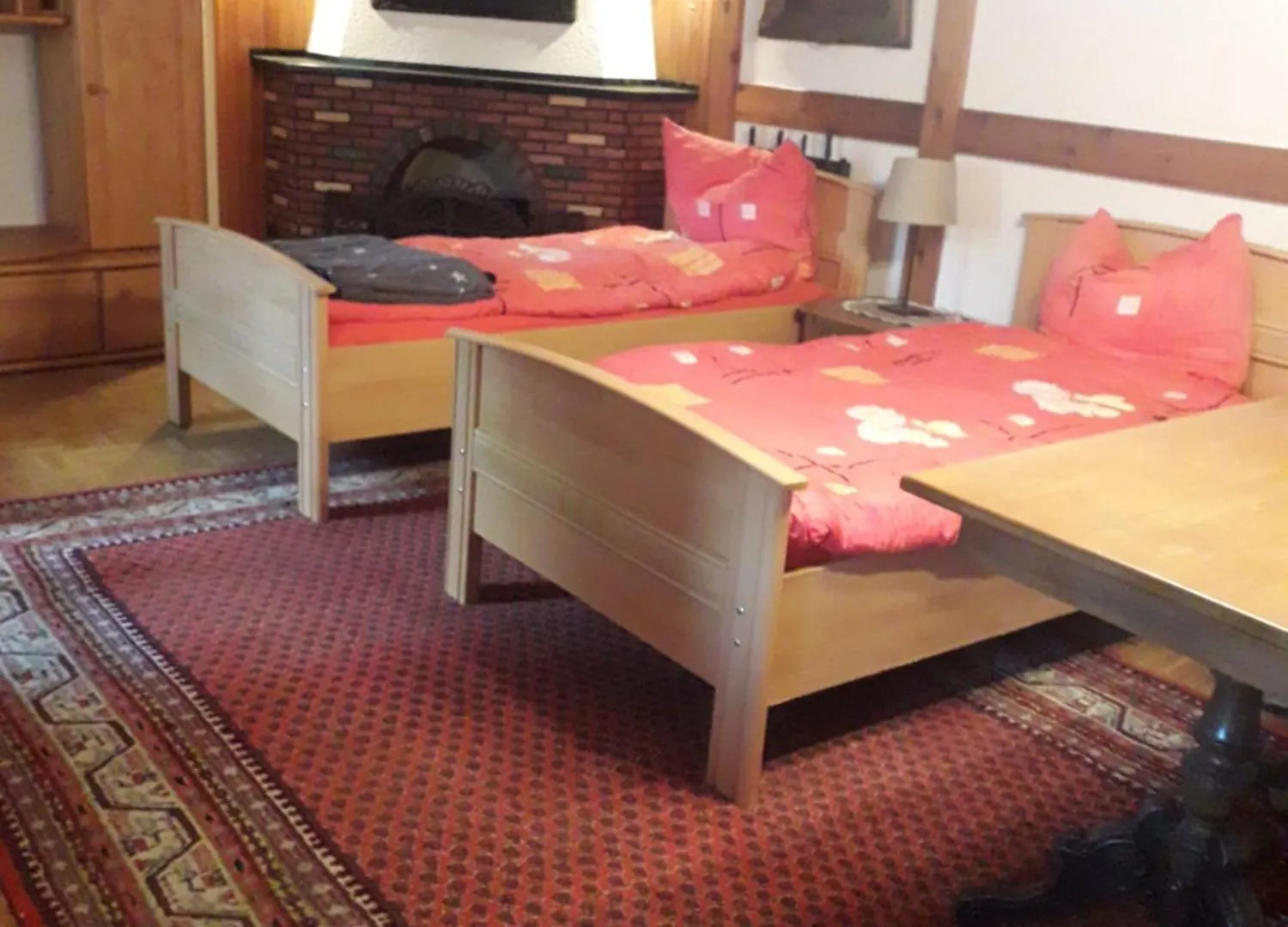 Homestay Wacholderweg 10,Hans Hyzak Dusseldorf